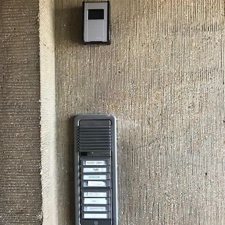 Zentral Gelegene Remscheider Ремшейд